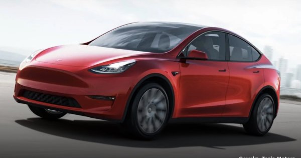 Model Y падна малко по отношение на позицията си в този списък, поне според оценките на Automotive News за първите три тримесечия. Tesla не отчита числата о същия начин, по който правят другите производители на автомобили, поради което трябва да разчитаме на прогнози и анализи.